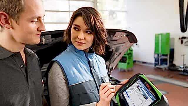 Kalite güvence stratejimiz sürekli iyileştirme sağlar